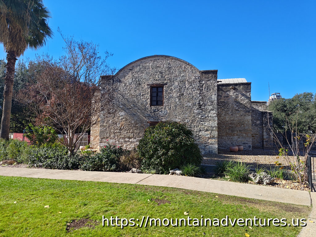The Alamo Back, Where the Canon Was Placed